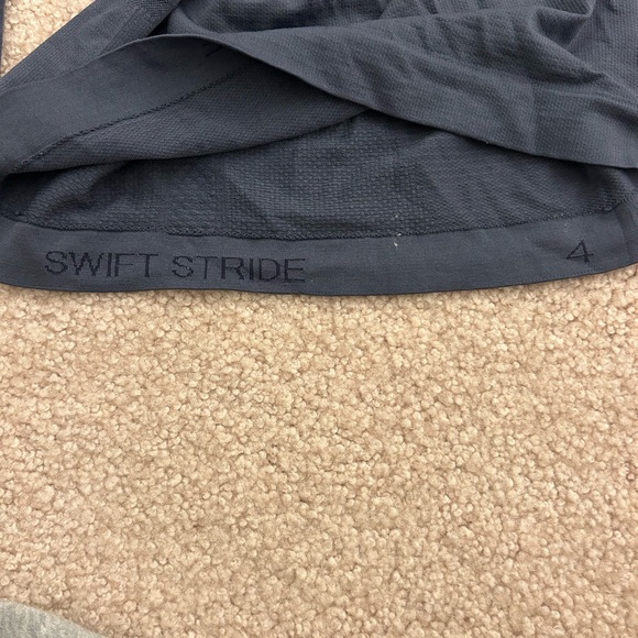 Navy Blue LuluLemon Long Sleeve Swiftly Tech - Picture 2 of 3